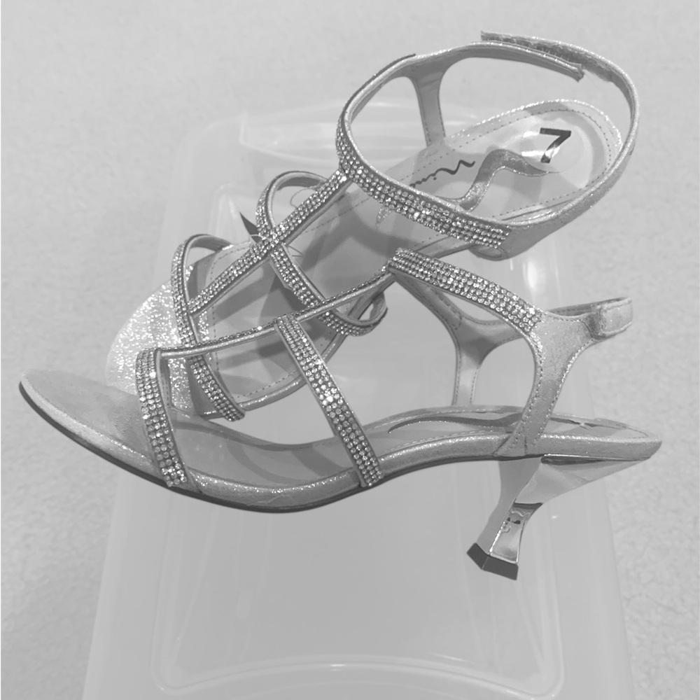 Nina Shimmering Silver Kitten Heels